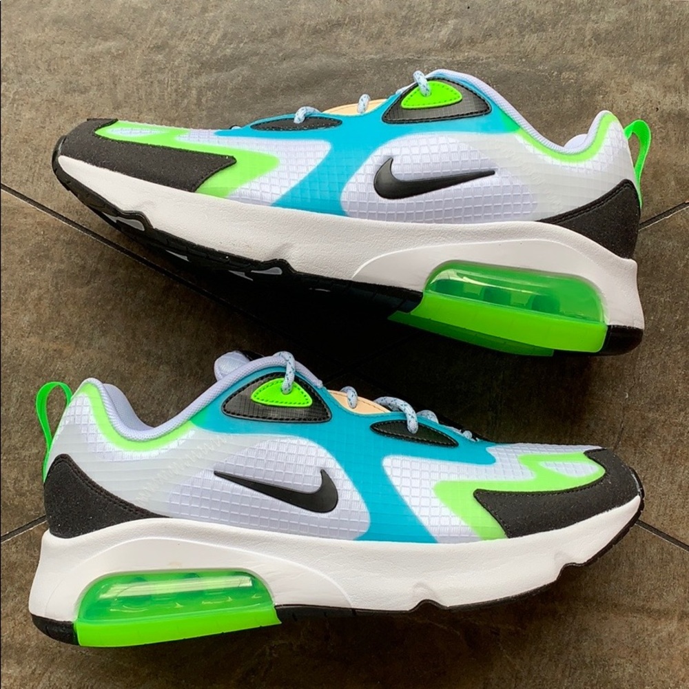 • NIKE AIR MAX 200 SE white/black-electric green M - Picture 6 of 16